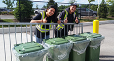 IKEA employees take part in Material Exchange